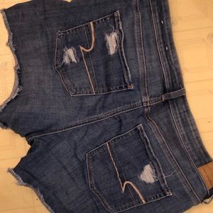 american eagle shorts